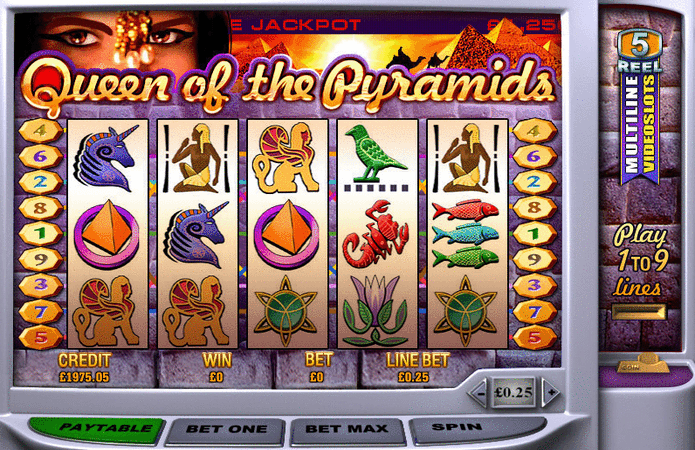 Queen Of The Pyramids slot game